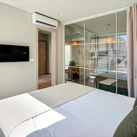 9 Muses Exclusive Suites In Syntagma Athen Exterior foto